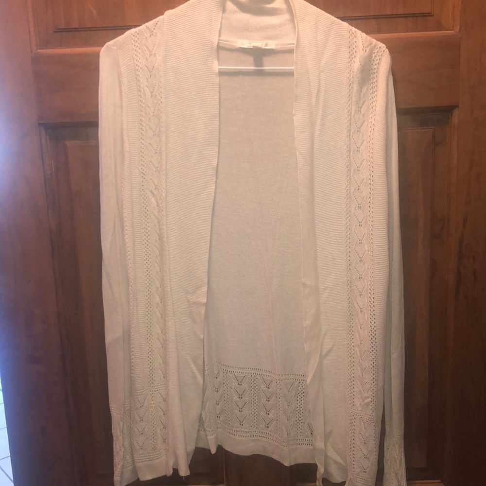 Lightweight knit cardigan